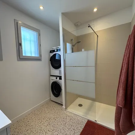 Holiday home Maison A 15 Min Du Futuroscope & 5 Min Du Centre-ville Poitiers